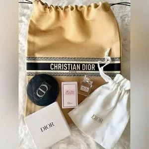 Elegant Dior Around the World Drawstring Women cosmetics Bag - New never used How cute are these Dior cosmetic bags new in at  main image 4